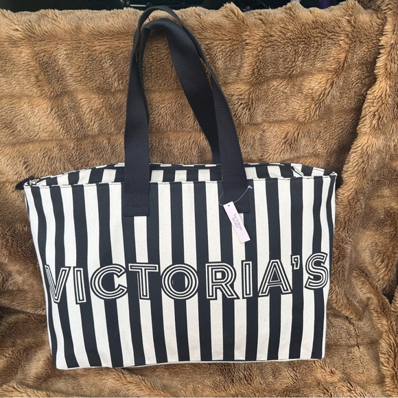 Victoria’s Secret Viral Graphic Stripe Tote & Large Wristlet Pouch (2 Piece) - Picture 2 of 13